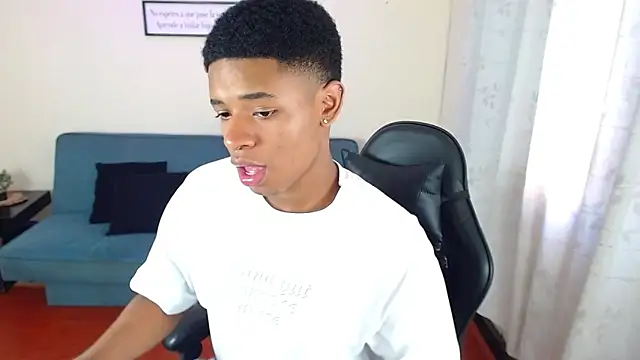 liiam3 online show from 03/14/26, 08:58