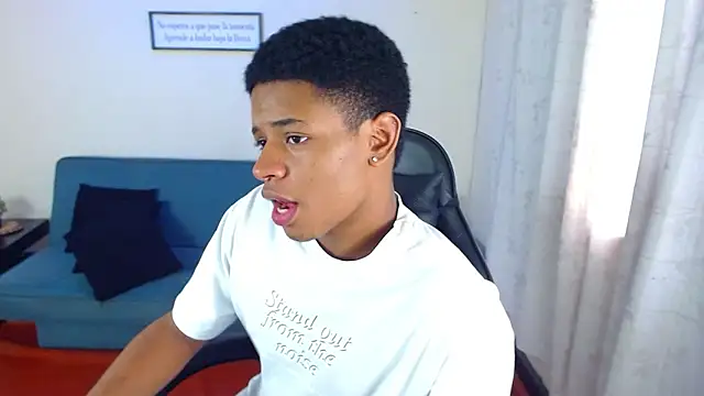 liiam3 online show from 03/28/26, 08:52