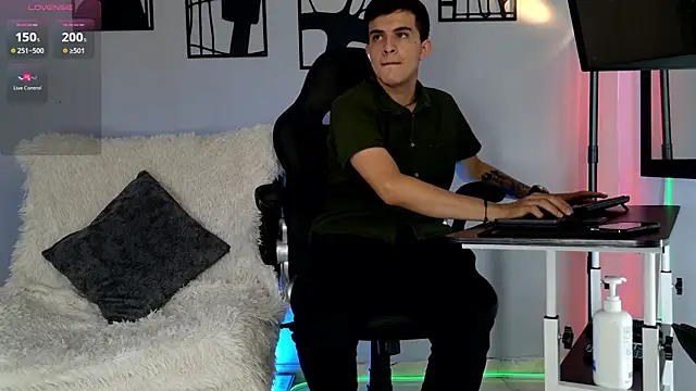 Snapshot of nico_pelusa chatting on 02/28/26, 07:59 nico pelusa online show from 02/28/26, 07:59