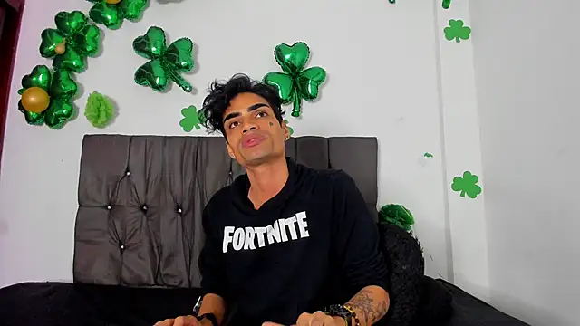 Gay Red Room online show from 04/13/26, 03:01