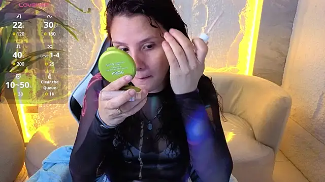 Natasha  tp online show from 05/13/26, 12:46