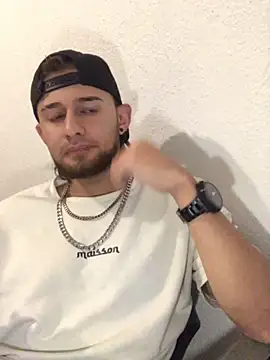 Snapshot of will1200 chatting on 02/16/26, 10:50 will1200 online show from 02/16/26, 10:50