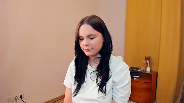 LeilaErcolani online show from 03/01/26, 07:16