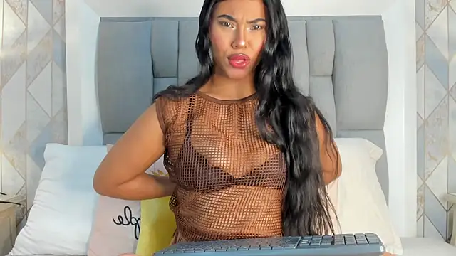 Snapshot of kendall_queen__ chatting on 02/24/26, 11:52 kendall queen online show from 02/24/26, 11:52