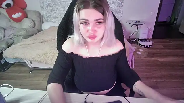 SlankyMic online show from 04/01/26, 06:16