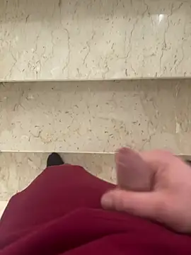 D4n13l47 online show from 04/12/26, 10:53