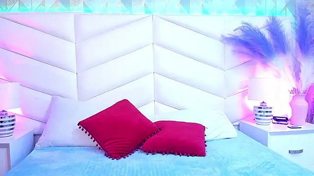 Bella  Peach online show from 03/26/26, 04:29