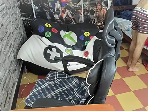 wex 077 online show from 04/08/26, 01:38