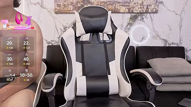 Ebony and boy pm online show from 04/14/26, 04:18