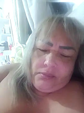 Snapshot of milena202610 chatting on 02/19/26, 10:11 milena202610 online show from 02/19/26, 10:11