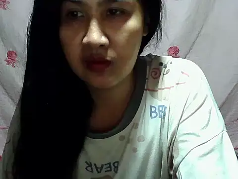 Sh1nbae22 online show from 04/24/26, 08:50