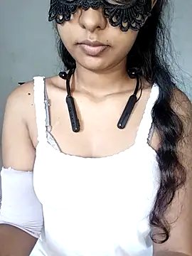 Snapshot of ASHANYA_JAYASOORIYA chatting on 07/12/26, 03:52 ASHANYA JAYASOORIYA online show from 07/12/26, 03:52