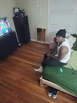 Snapshot of Gym4u2 chatting on 02/21/26, 04:02 Gym4u2 online show from 02/21/26, 04:02