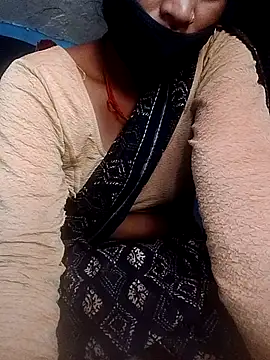 Vidya Balan143 online show from 05/17/26, 05:05