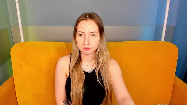 Snapshot of JollyBlondy chatting on 03/03/26, 01:12 JollyBlondy online show from 03/03/26, 01:12