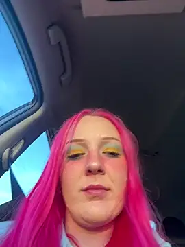 pinkhairfun16 online show from 04/01/26, 12:00