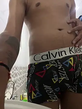 swaggyboii online show from 03/19/26, 06:56