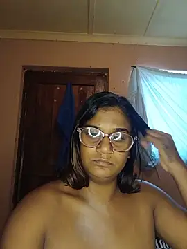 indianstrawberrylips4u online show from 06/03/26, 06:05