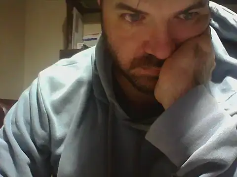 Snapshot of Churrillo chatting on 04/27/26, 10:02 Churrillo online show from 04/27/26, 10:02