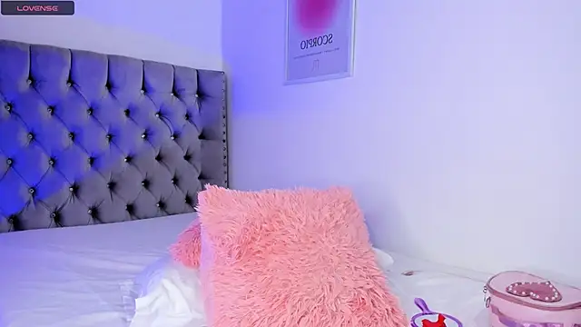 eva cutee  online show from 03/07/26, 10:07