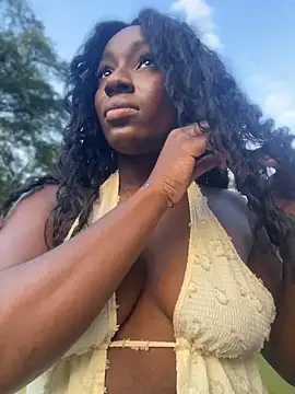 ZarahFerreira online show from 04/29/26, 10:27