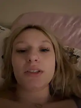 hyperafterdark online show from 04/12/26, 02:44