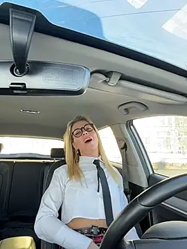 Snapshot of LisaMurr chatting on 02/21/26, 08:48 LisaMurr online show from 02/21/26, 08:48