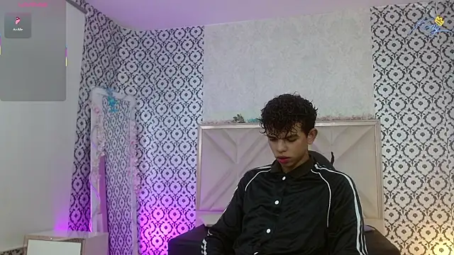 Snapshot of keahi_tay chatting on 03/03/26, 11:49 keahi tay online show from 03/03/26, 11:49