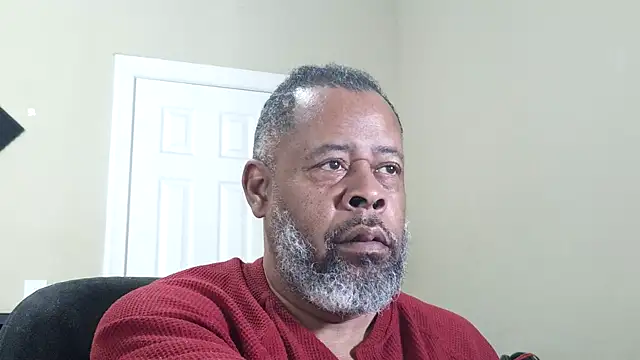 Cleozevo1961 online show from 04/01/26, 04:59