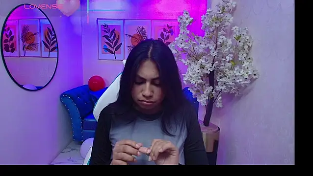 Snapshot of Miia__collins chatting on 02/23/26, 12:24 Miia collins online show from 02/23/26, 12:24