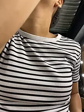 cloe taylor  25 online show from 02/25/26, 01:10