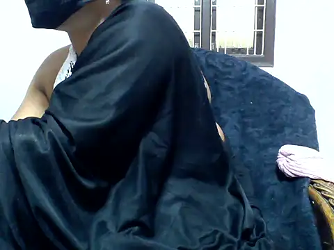 Angel honeybear 143 online show from 02/22/26, 10:14