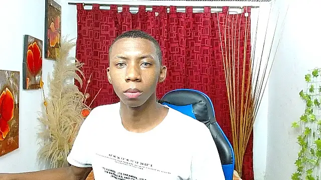 milo018 online show from 03/27/26, 08:59