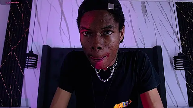 Santiago Ortiz  online show from 03/31/26, 07:25