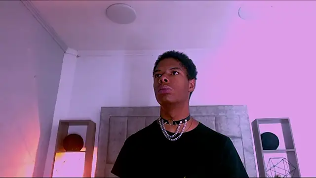 Santiago Ortiz  online show from 04/11/26, 03:16