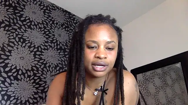 thehoneyhazel online show from 05/03/26, 04:07