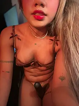 Dulce Sofi  online show from 04/11/26, 11:53