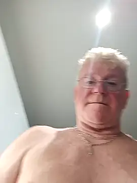 olivbisoumis online show from 03/18/26, 06:05