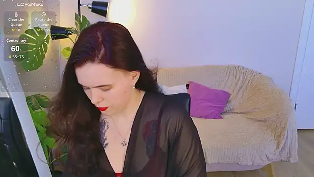Snapshot of JustMira chatting on 05/12/26, 09:06 JustMira online show from 05/12/26, 09:06