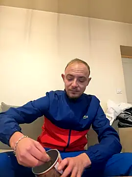 Crevette311 online show from 11/27/25, 10:39