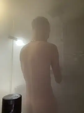 Crevette311 online show from 12/05/25, 03:09