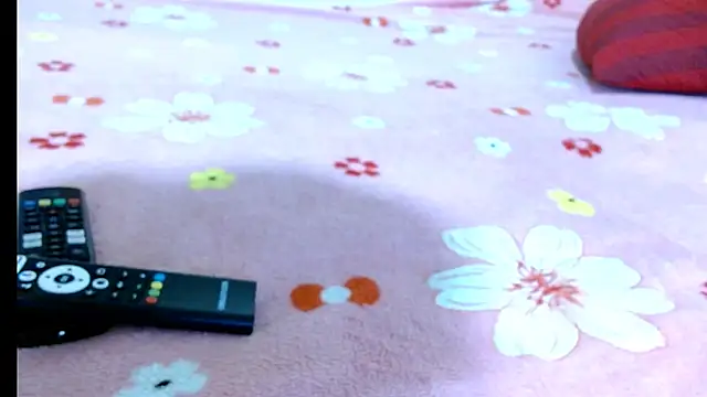 valkahot20 online show from 03/22/26, 05:33