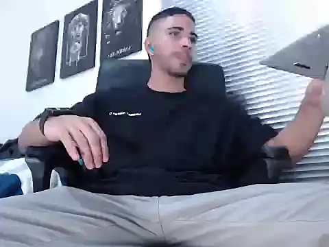 Kratoswolf online show from 03/28/26, 06:18