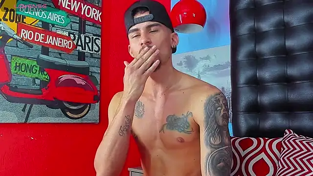 SharonTygaX online show from 03/17/26, 10:46