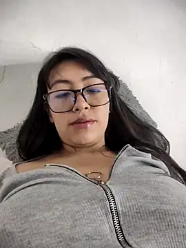 Snapshot of hon3ybloddy chatting on 02/24/26, 08:40 hon3ybloddy online show from 02/24/26, 08:40