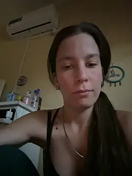 Snapshot of Melu12 chatting on 04/10/26, 06:01 Melu12 online show from 04/10/26, 06:01