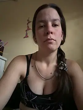 Snapshot of Melu12 chatting on 04/11/26, 06:45 Melu12 online show from 04/11/26, 06:45