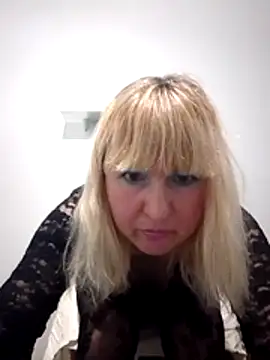 -Nefertiti- online show from 02/19/26, 04:08