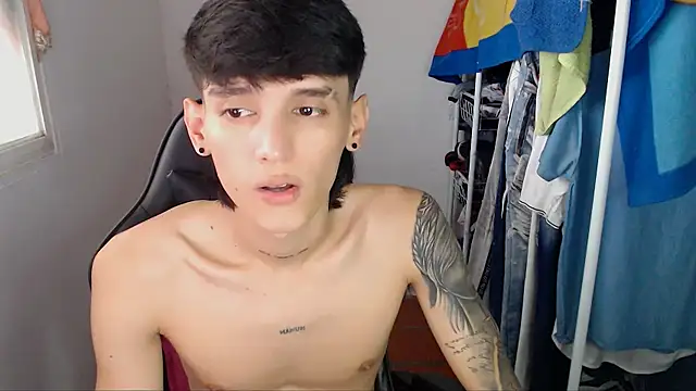 Snapshot of BOY-767 chatting on 02/19/26, 06:15 BOY-767 online show from 02/19/26, 06:15