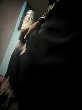 Snapshot of M_Lisha chatting on 02/25/26, 05:39 M Lisha online show from 02/25/26, 05:39